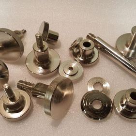 Galvanic metal coating