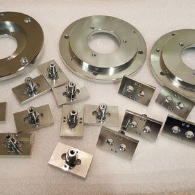 Galvanic metal coating